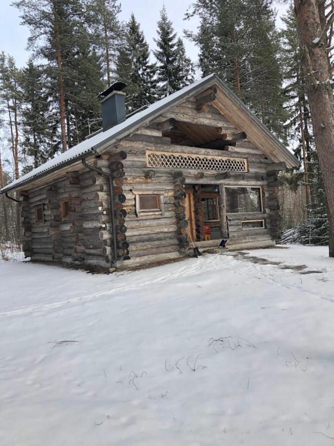 Kelola Cottage Keyritty Экстерьер фото