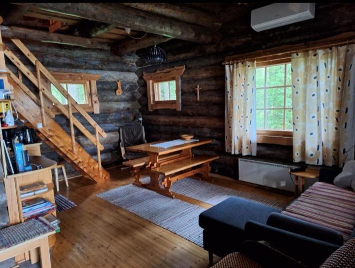 Kelola Cottage Keyritty Экстерьер фото